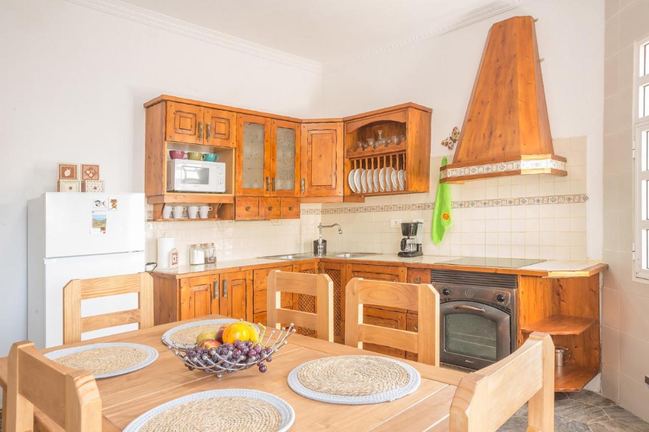 Casa Eli Guest House Sardina Ngoại thất bức ảnh